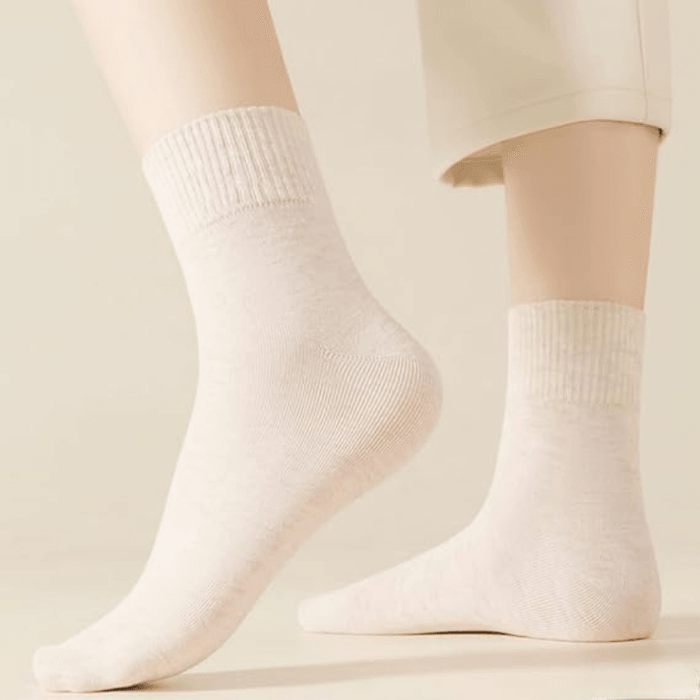 2-Pack Lightweight Bamboo Socks - Soft and Breathable