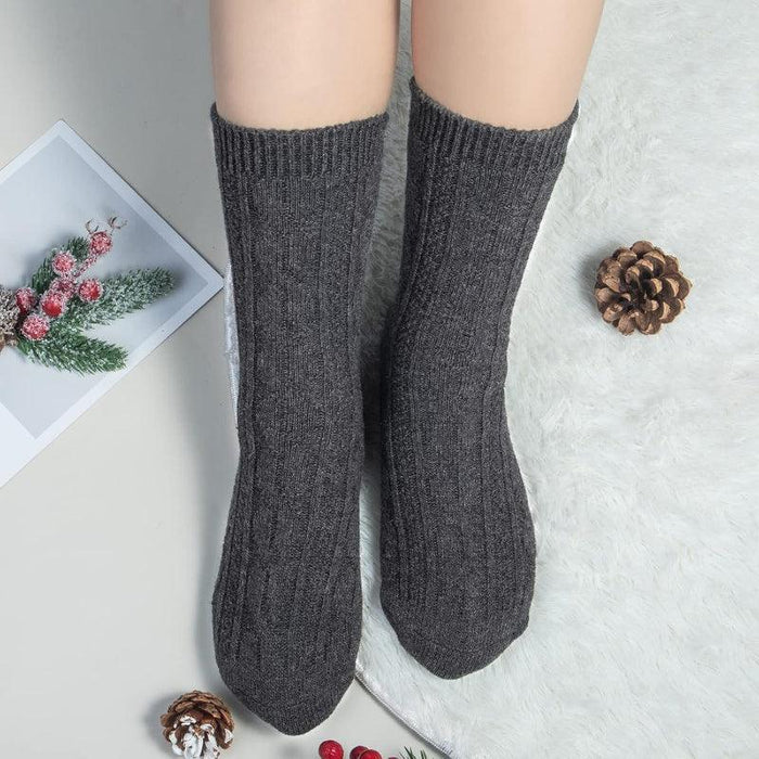 5 Pairs Insulated Wool Blend Socks – Warmth and Style